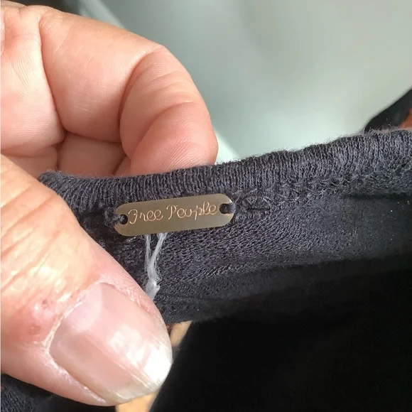 Free People , To The Left Off Shoulder Floral Embroidered Top Black Size M… - Picture 11 of 13